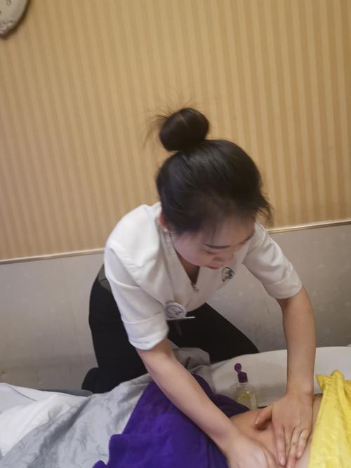 ##  The Healing Touch: Exploring the Link Between Foot Reflexology and Mental Wellbeing