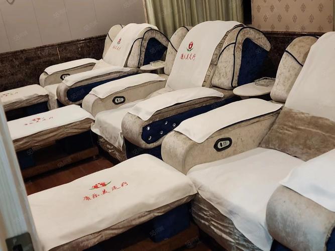 The Therapeutic Benefits of Sea Salt Foot Therapy