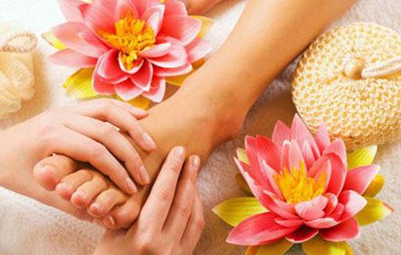 ## Unveiling the Secrets to Radiant Feet: A Comprehensive Guide to Foot Whitening