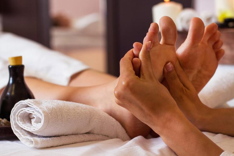 Unlocking the Secrets of Foot Therapy: Enhancing Sleep Quality for a Healthier Life